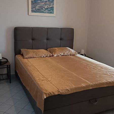 Studio Apartment Jemi 普拉 外观 照片